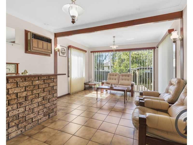 27 Glenwari Street, Sadleir NSW 2168