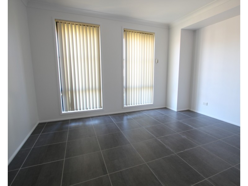 13 Pentacost Street, Hinchinbrook NSW 2168