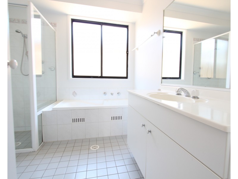 13 Pentacost Street, Hinchinbrook NSW 2168