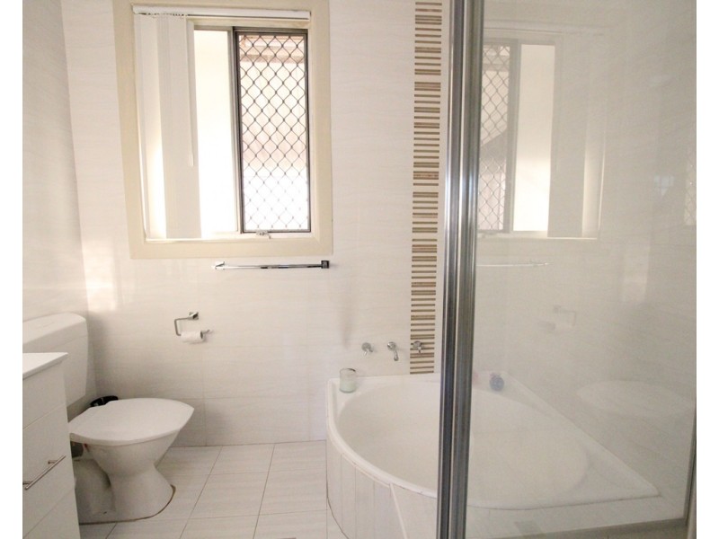 57 Amalfi Street, Lurnea NSW 2170