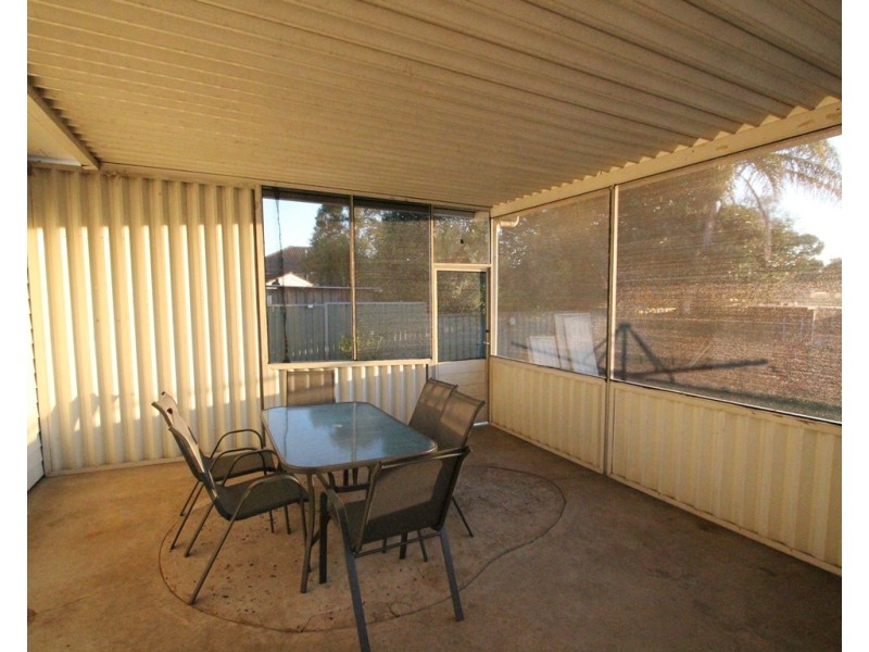 57 Amalfi Street, Lurnea NSW 2170