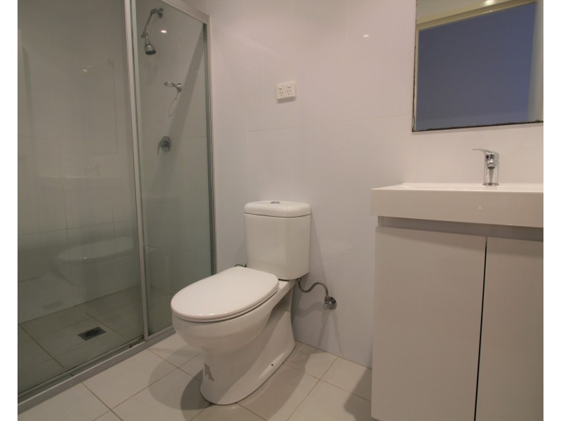 14/3-5  Browne Parade, Liverpool NSW 2170