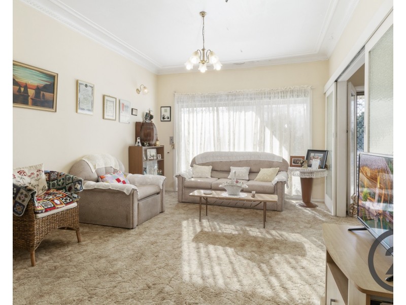 218 Memorial Ave, Liverpool NSW 2170