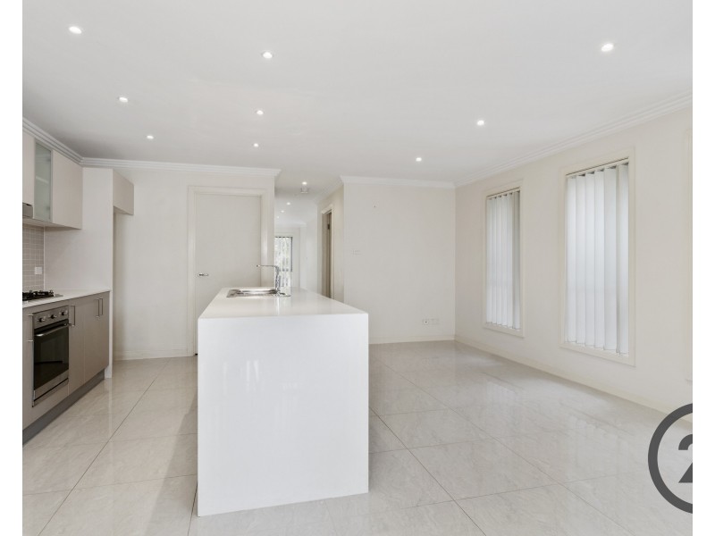 2 Sanananda Road, Holsworthy NSW 2173