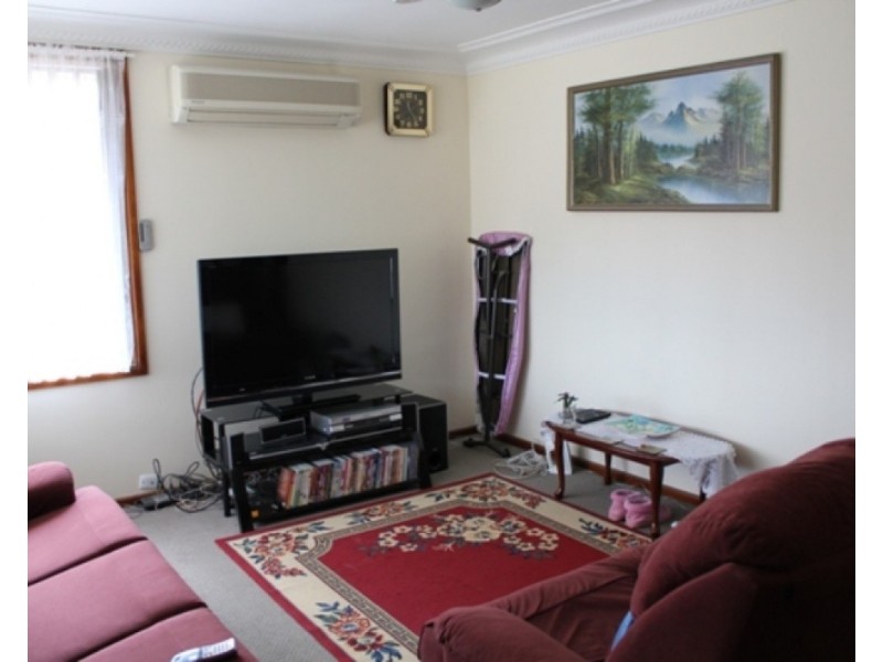 4 Bird Avenue, Lurnea NSW 2170