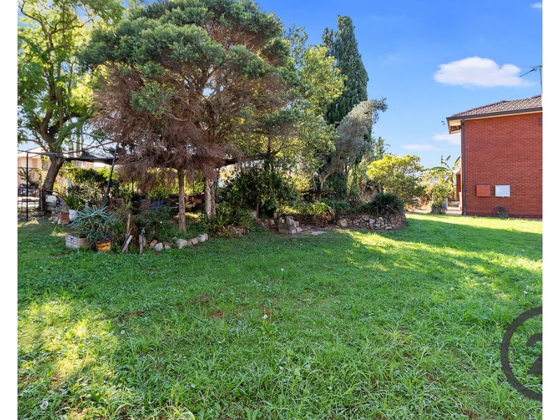 19 Glenfield Road, Glenfield NSW 2167