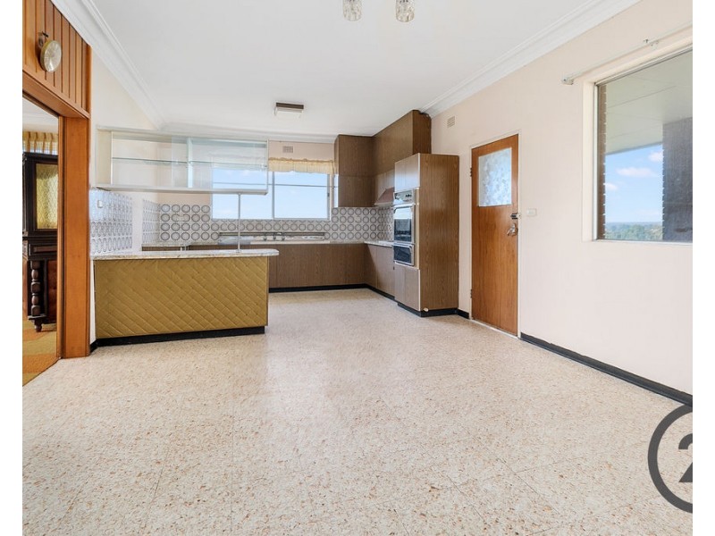 19 Glenfield Road, Glenfield NSW 2167