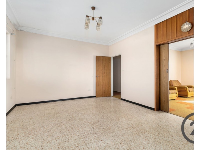 19 Glenfield Road, Glenfield NSW 2167