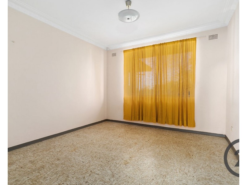 19 Glenfield Road, Glenfield NSW 2167