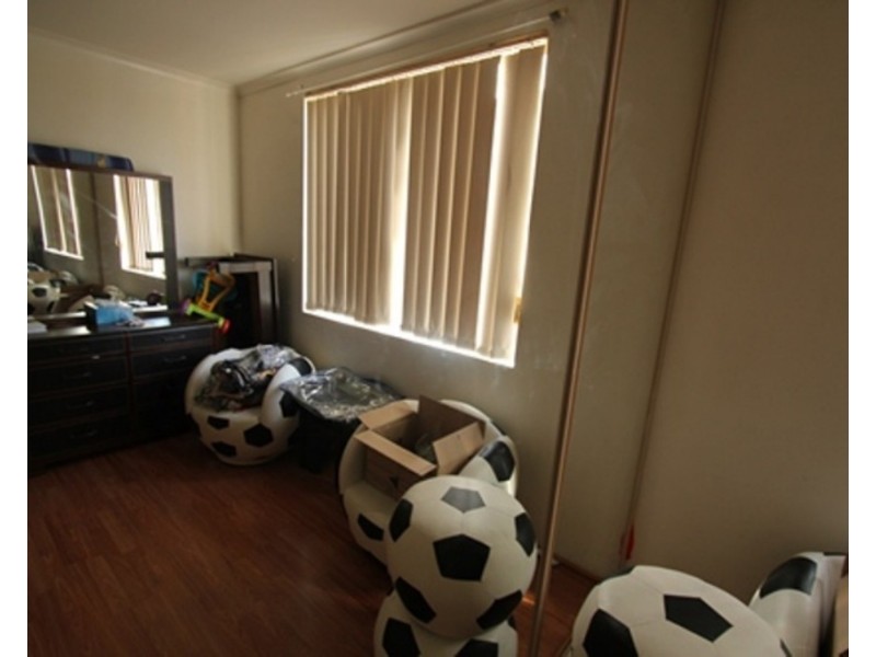 27/2 Riverpark Drive, Liverpool NSW 2170