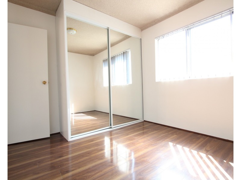 9/30 Goulburn Street, Liverpool NSW 2170