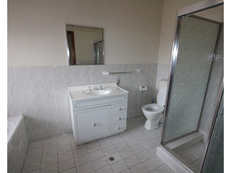 2/27-29  William Street, Lurnea NSW 2170