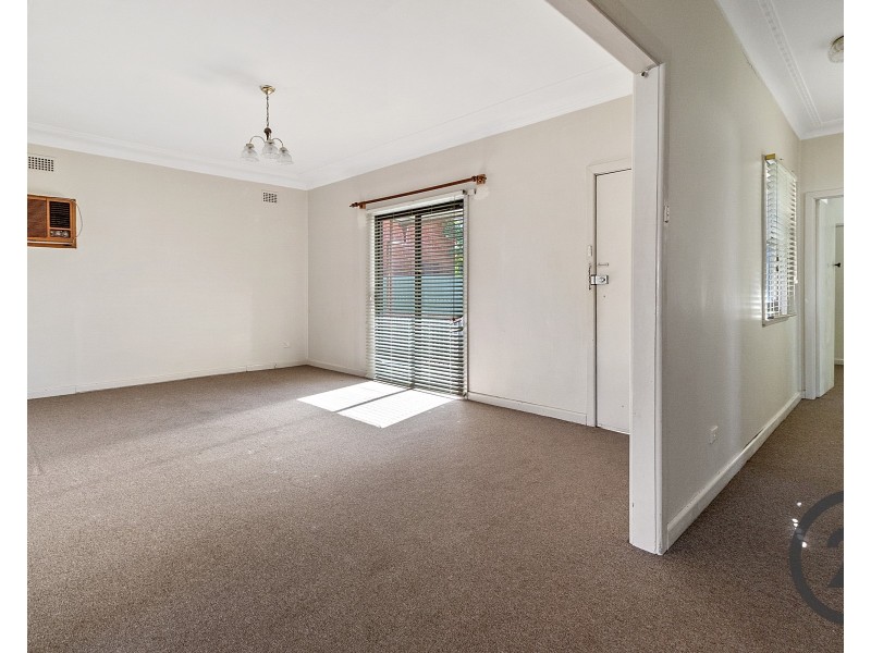 112 Torrens Street, Canley Heights NSW 2166