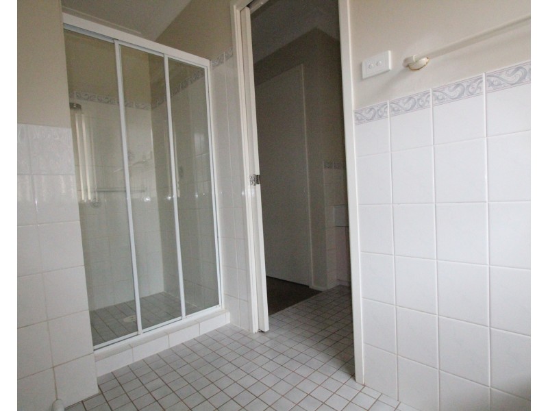 10 Warrego Court, Wattle Grove NSW 2173