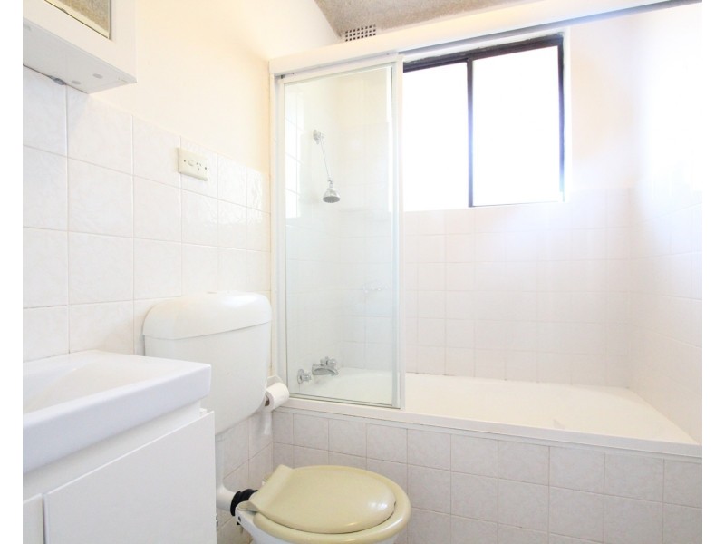 11/50-52 Castlereagh Street, Liverpool NSW 2170