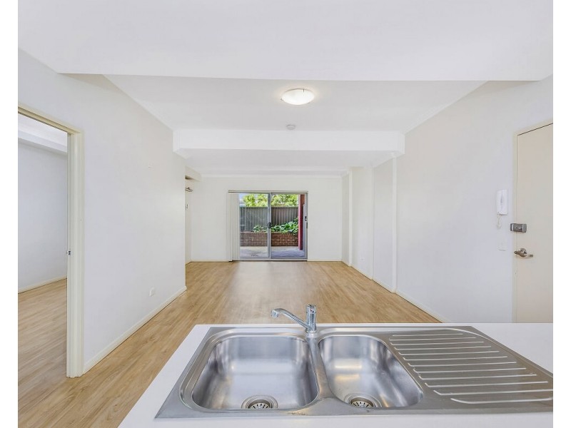 4/24 Lachlan Street, Liverpool NSW 2170