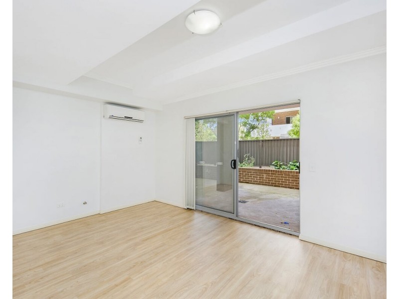 4/24 Lachlan Street, Liverpool NSW 2170