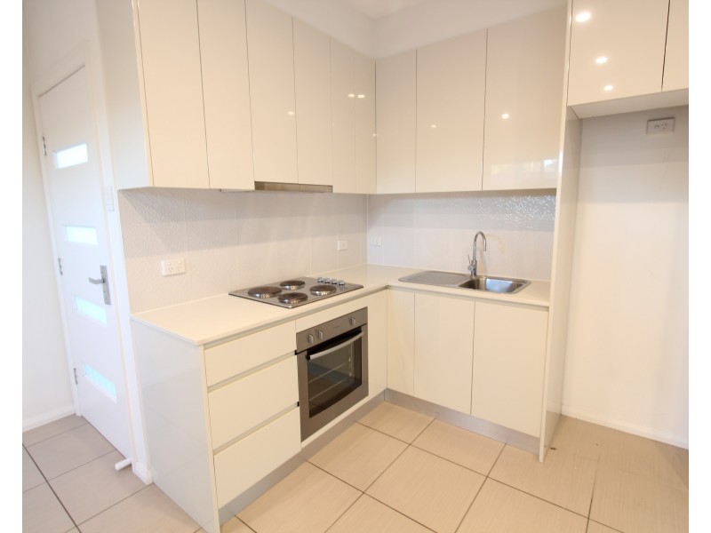 2A Holston Street, Casula NSW 2170