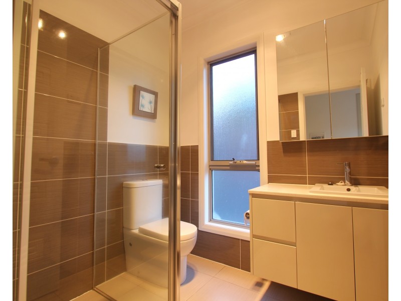 2A Holston Street, Casula NSW 2170