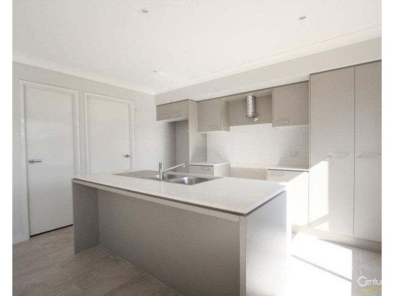 16 Hobbs Street, Horsley NSW 2530