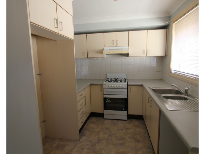 19B Wellwood Avenue, Moorebank NSW 2170