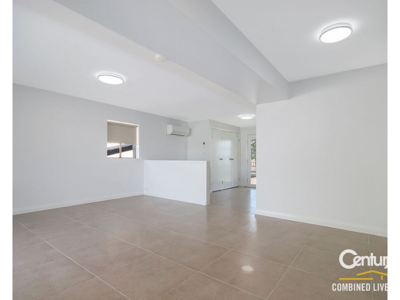 10 Ayshford Street, Casula NSW 2170