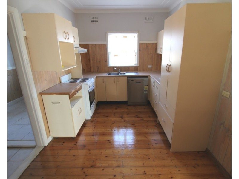 74 Moorebank Avenue, Moorebank NSW 2170