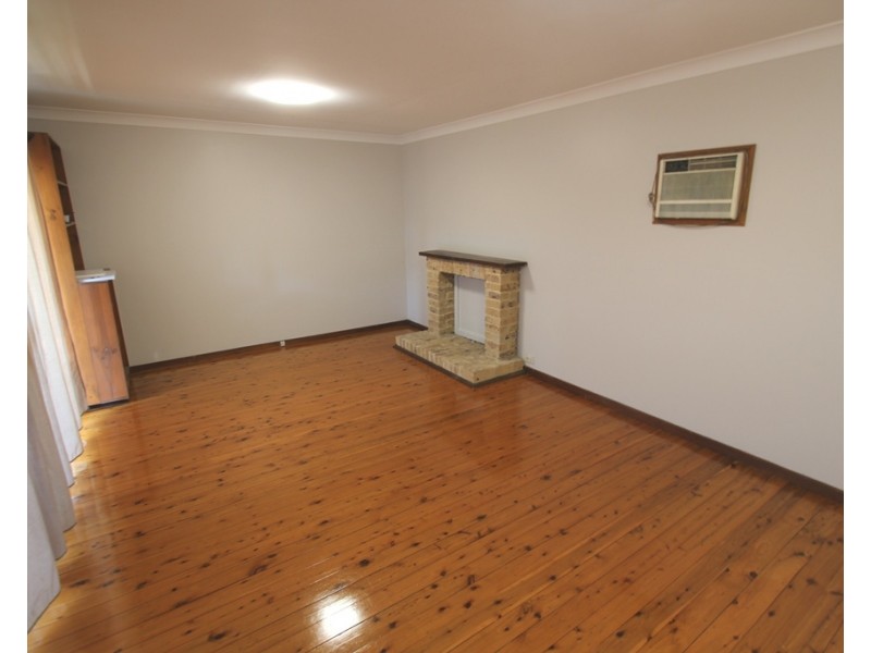 74 Moorebank Avenue, Moorebank NSW 2170