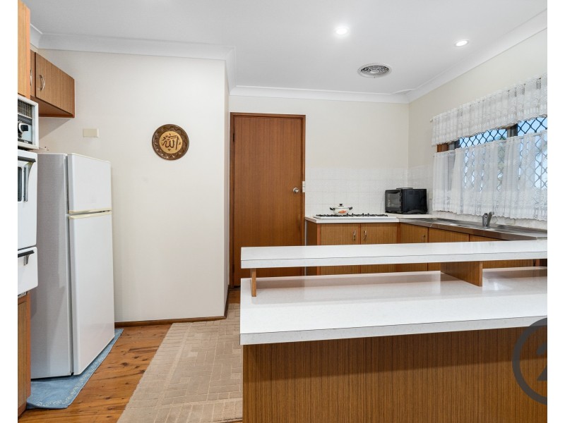 37 Birkdale Crescent, Liverpool NSW 2170