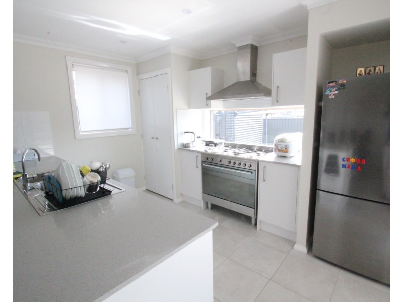 38 Mulvihill Crescent, Denham Court NSW 2565