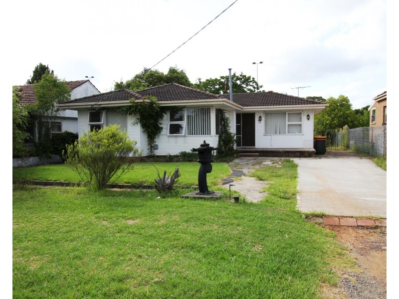 215 Memorial Avenue, Liverpool NSW 2170
