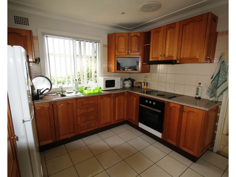 215 Memorial Avenue, Liverpool NSW 2170