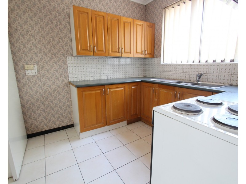 8/111 Castlereagh Street, Liverpool NSW 2170