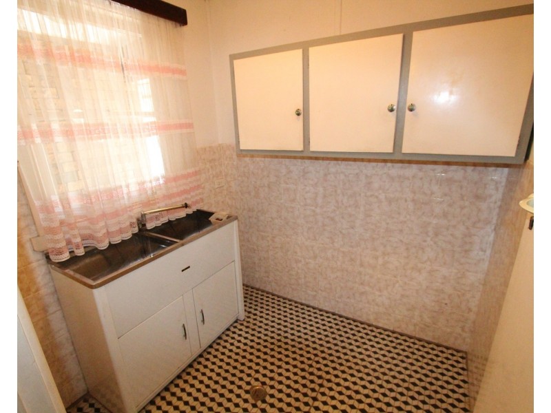 62 Flowerdale Road, Liverpool NSW 2170