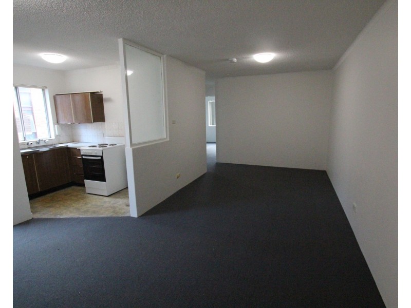 22/12-16  Goulburn Street, Liverpool NSW 2170