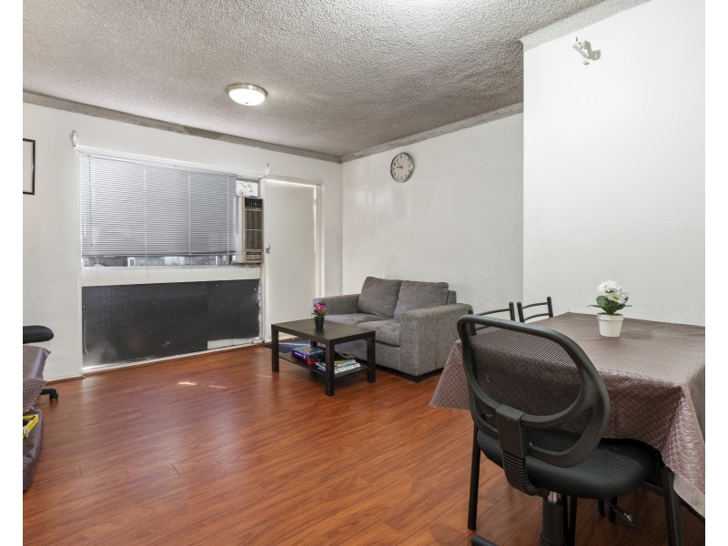 18/30 Goulburn Street, Liverpool NSW 2170