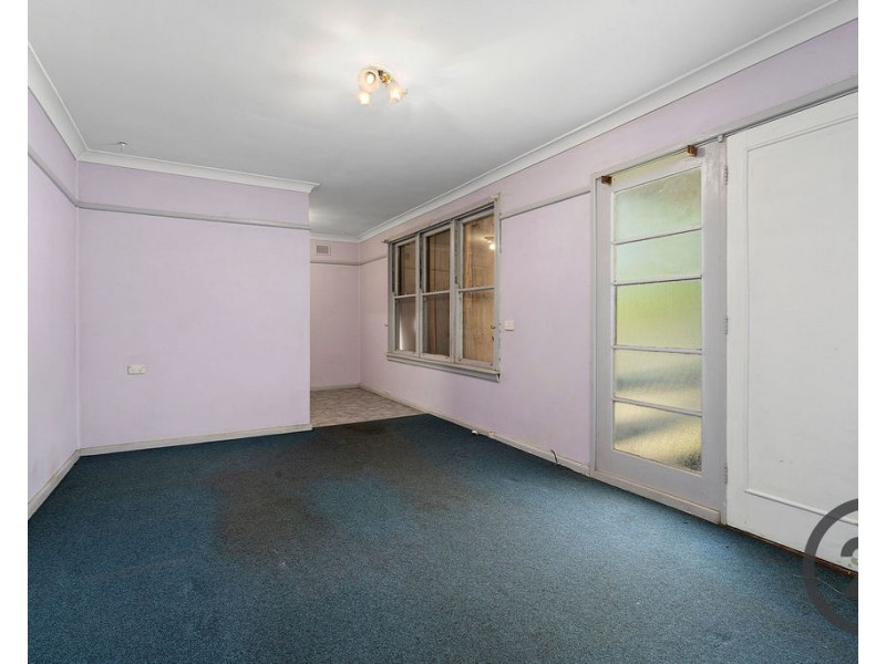 35 Strickland Crescent, Ashcroft NSW 2168