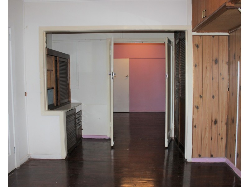 63 Bradbury Avenue, Campbelltown NSW 2560