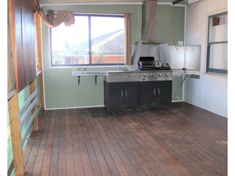 63 Bradbury Avenue, Campbelltown NSW 2560