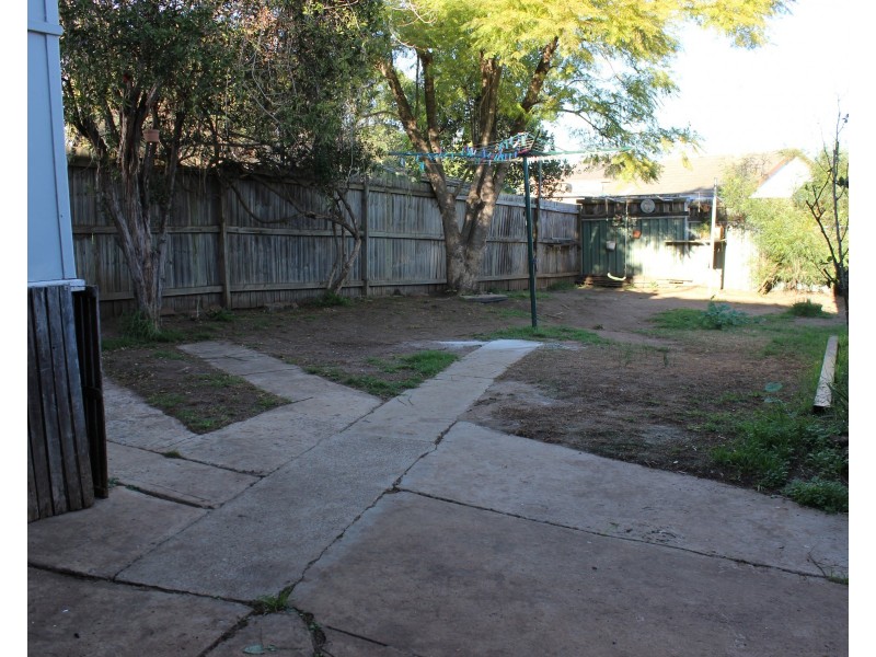 63 Bradbury Avenue, Campbelltown NSW 2560