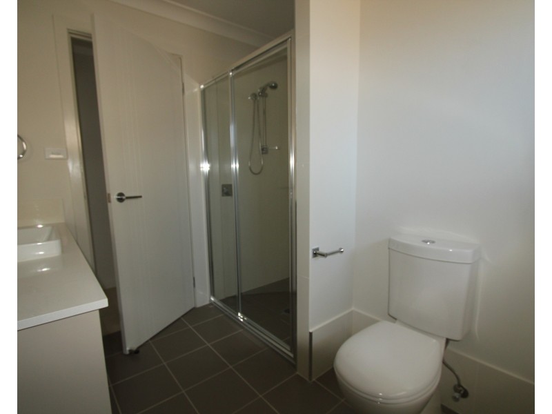 58 Pacific Palms Circuit, Carnes Hill NSW 2171