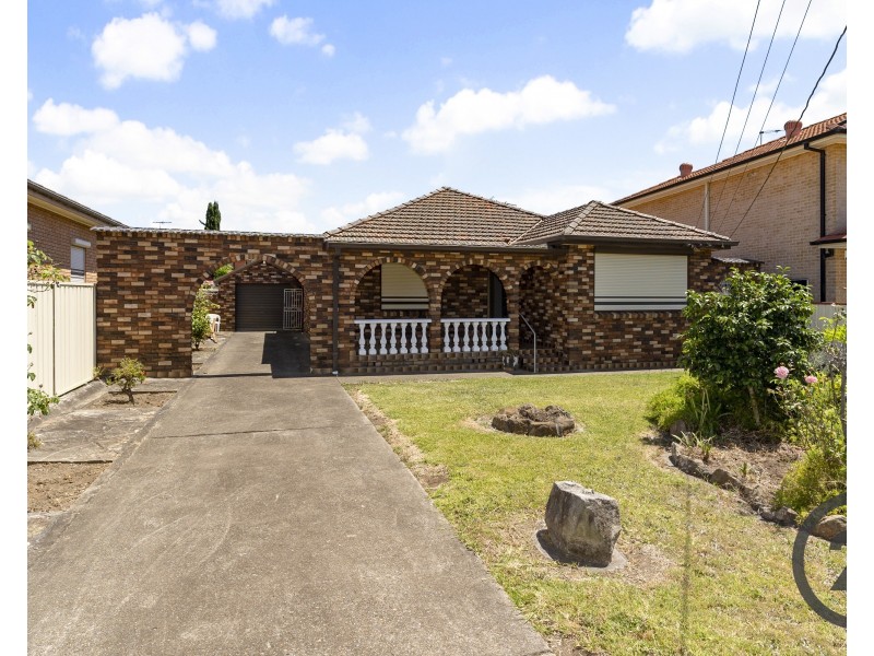 8 Park Road, Liverpool NSW 2170