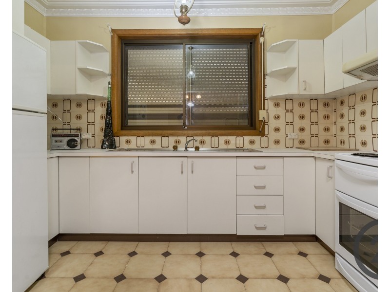 8 Park Road, Liverpool NSW 2170