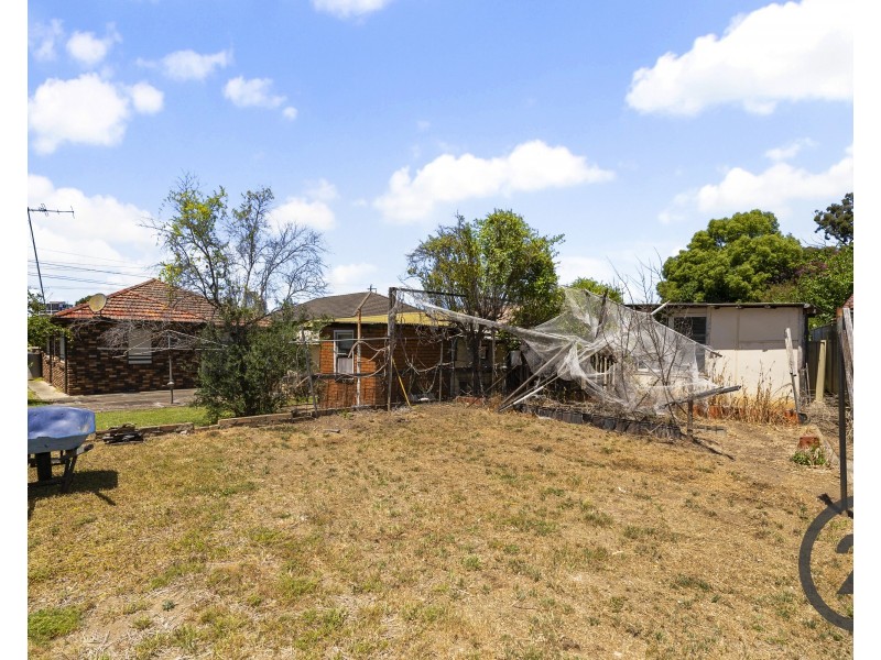 8 Park Road, Liverpool NSW 2170