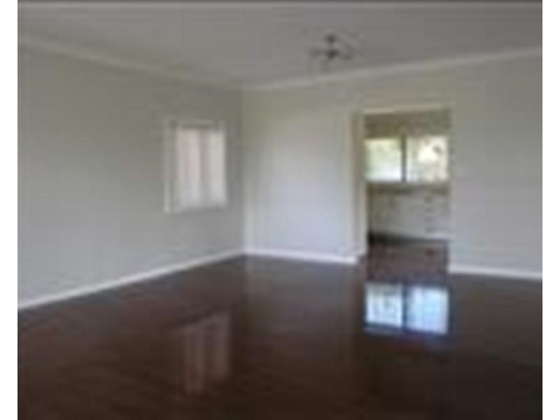 8 Ann Crescent, Mount Pritchard NSW 2170