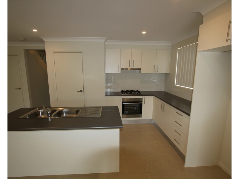 15 Peronne Road, Edmondson Park NSW 2174