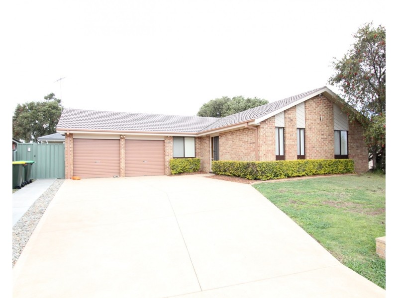 68 Epsom Road, Chipping Norton NSW 2170