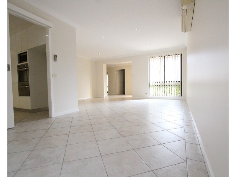 68 Epsom Road, Chipping Norton NSW 2170