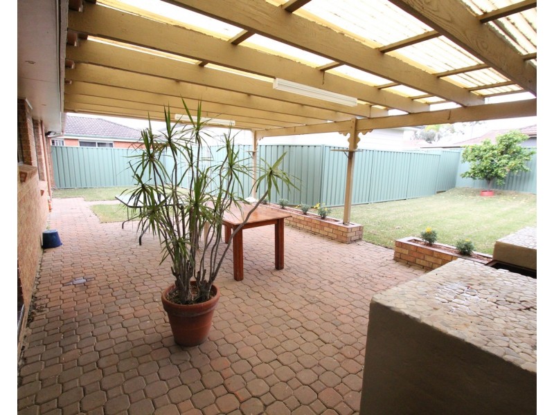 68 Epsom Road, Chipping Norton NSW 2170