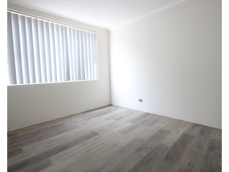 25/3 Riverpark Drive, Liverpool NSW 2170